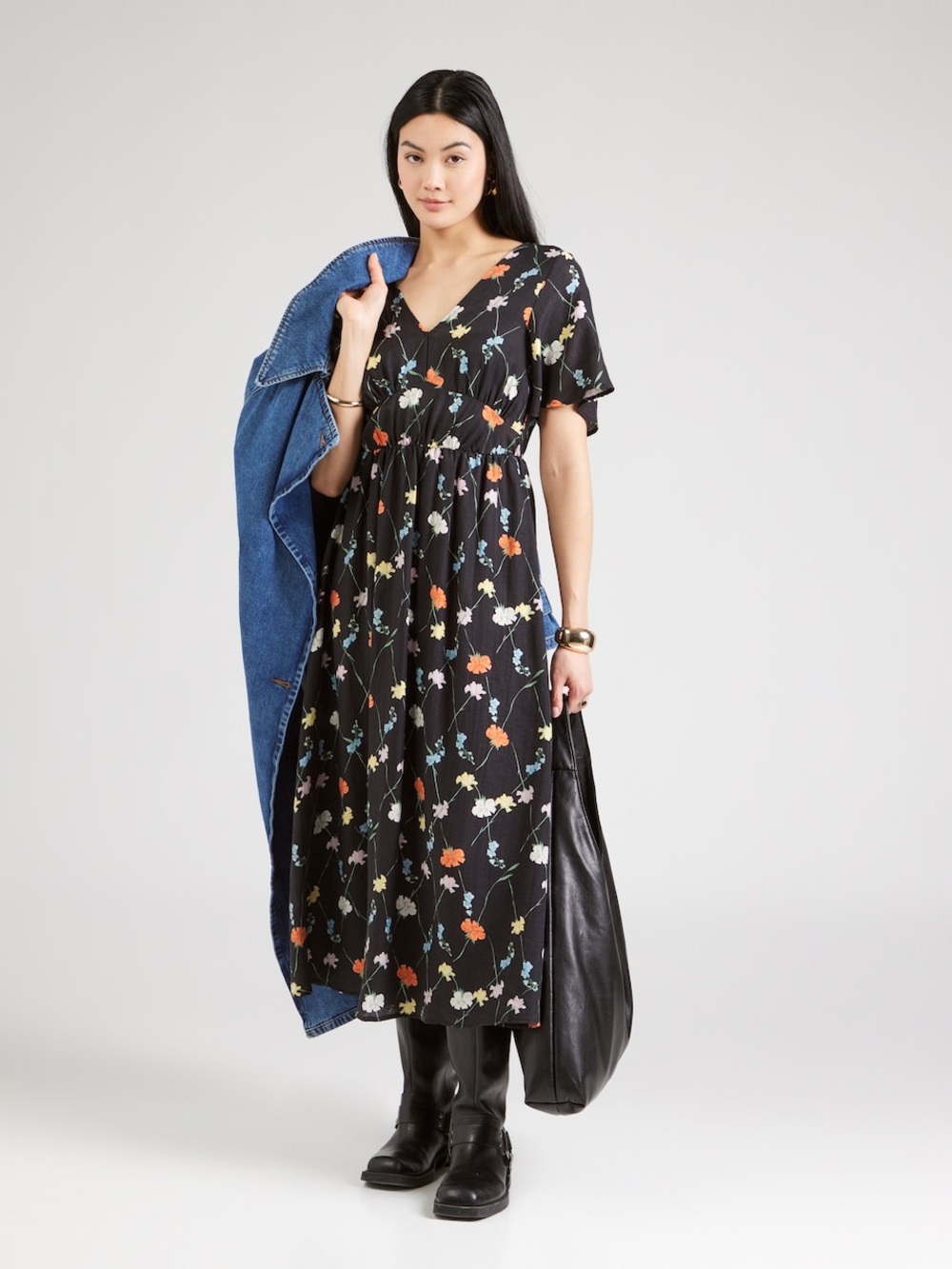 Vera Modo NWT Black Floral V-Neck Maxi Dress Size 22 Summer Flowy Lightweight